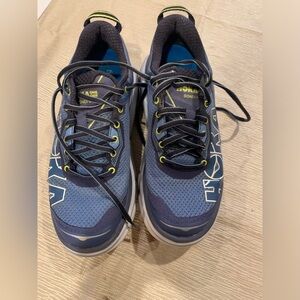 Hoka One One Womens Bondi 4 woman size 7